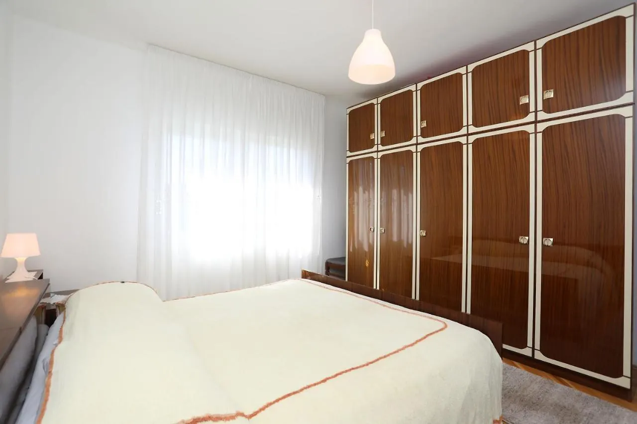 Apartment Falichi Plomin 0*,  Croatia